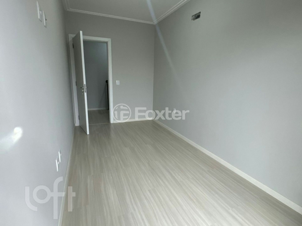 Casa à venda com 2 quartos, 142m² - Foto 8