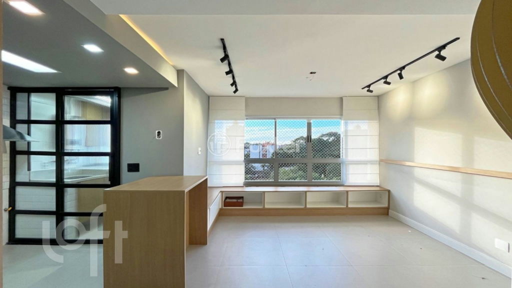 Apartamento à venda com 3 quartos, 95m² - Foto 10