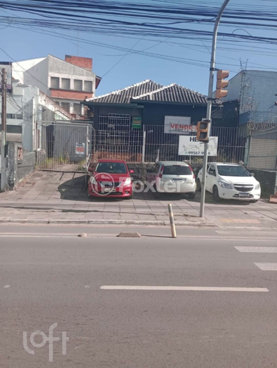 Casa à venda com 2 quartos, 80m² - Foto 3