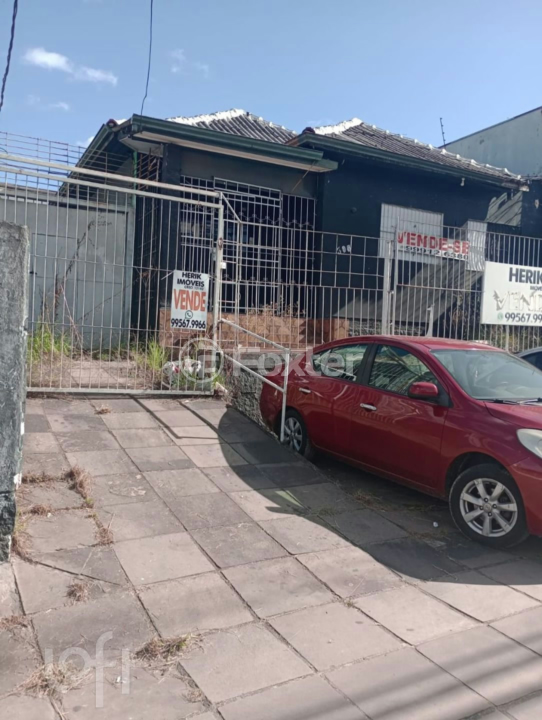 Casa à venda com 2 quartos, 80m² - Foto 2