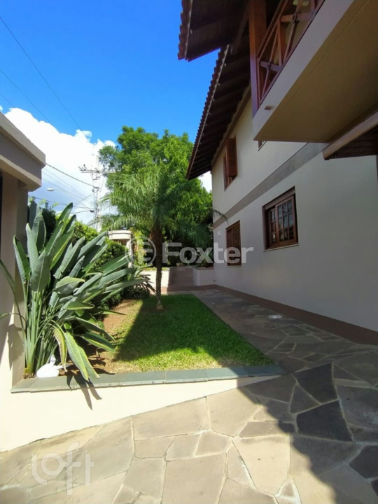 Casa à venda com 3 quartos, 180m² - Foto 7