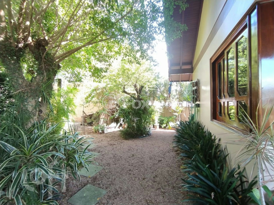 Casa à venda com 3 quartos, 180m² - Foto 23