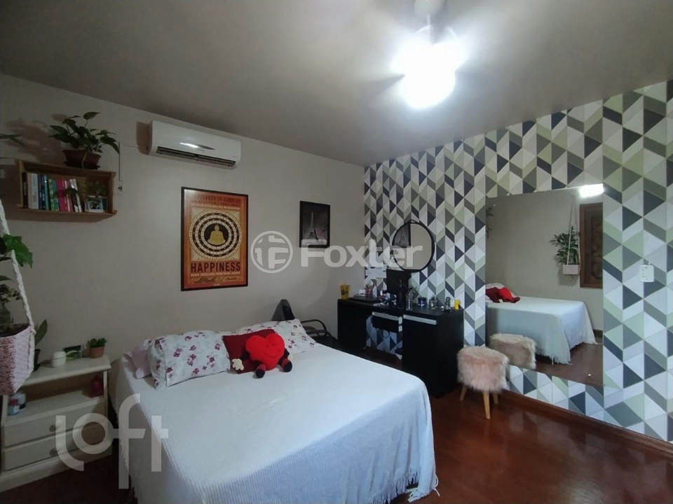 Casa à venda com 3 quartos, 180m² - Foto 4