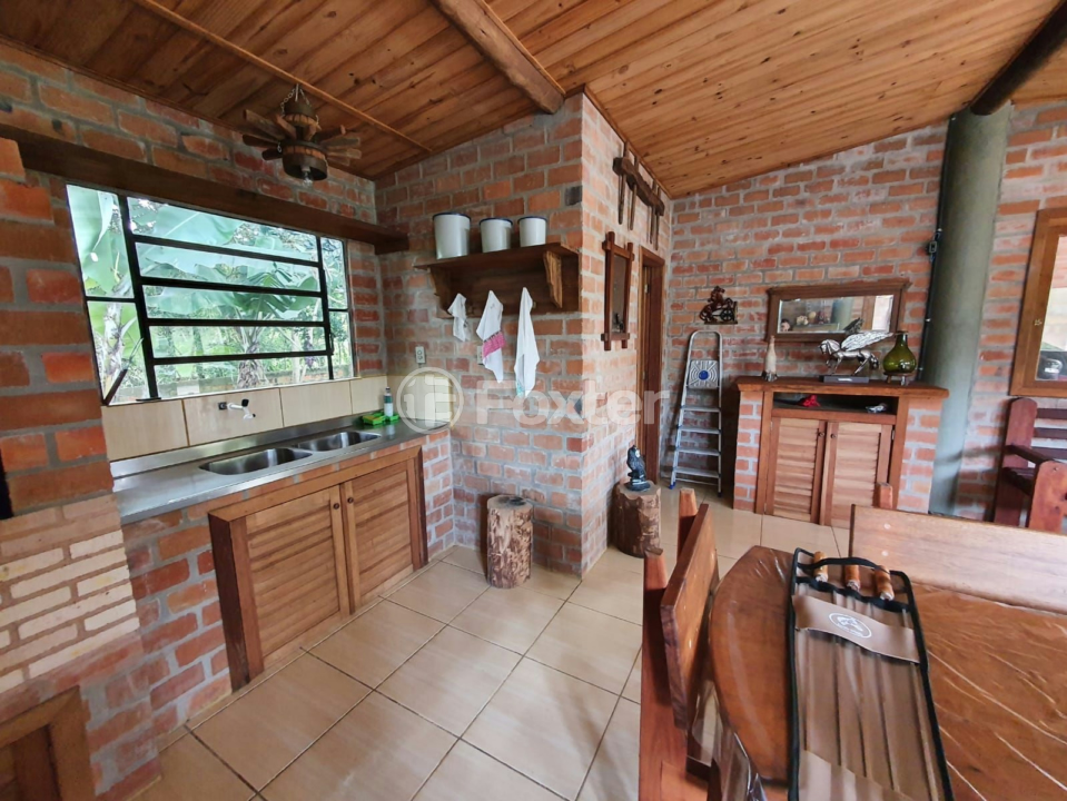 Sítio à venda com 4 quartos, 154m² - Foto 2