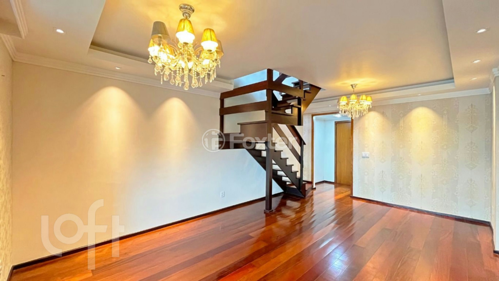 Cobertura à venda com 3 quartos, 213m² - Foto 2