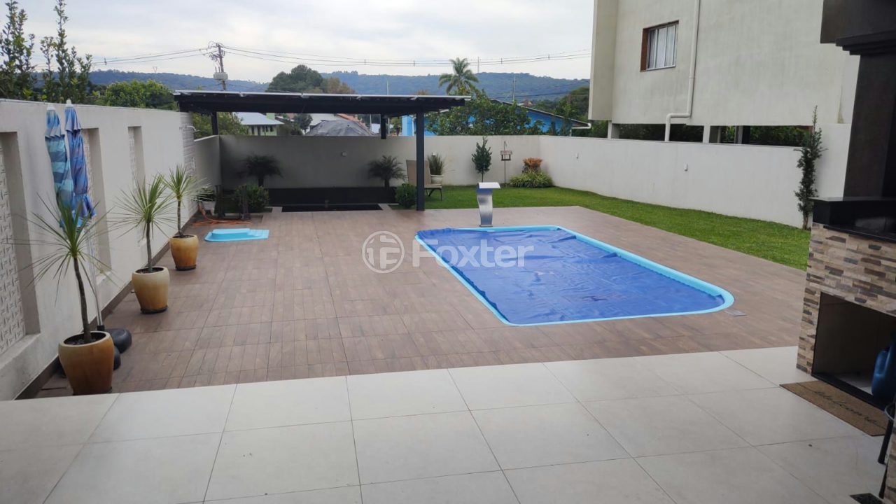 Casa à venda com 4 quartos, 275m² - Foto 7