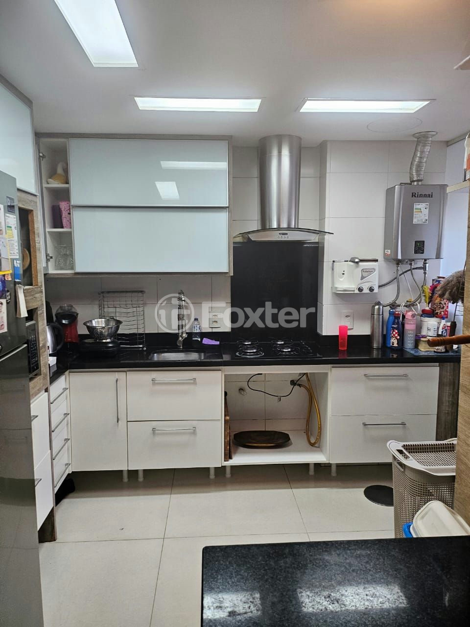 Apartamento à venda com 3 quartos, 61m² - Foto 3