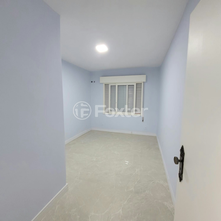 Apartamento à venda com 3 quartos, 106m² - Foto 9