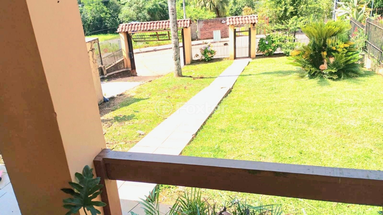 Casa à venda com 3 quartos, 240m² - Foto 8