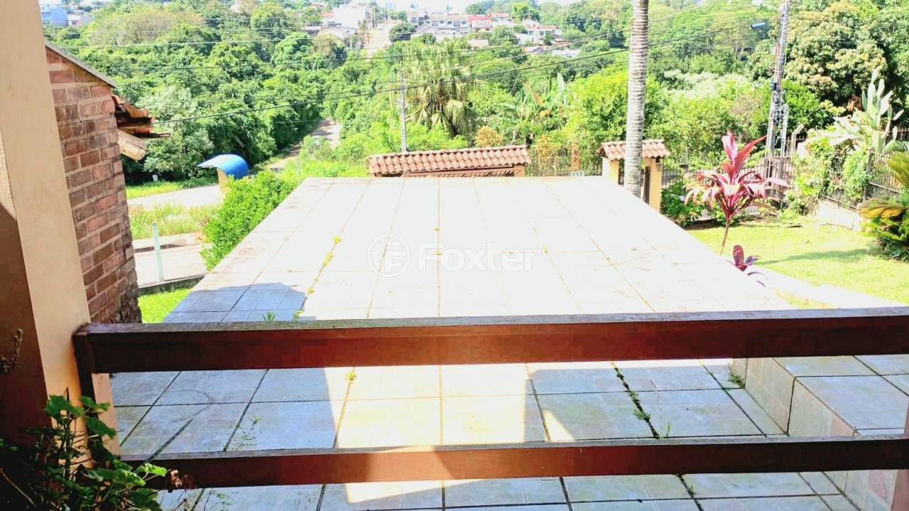 Casa à venda com 3 quartos, 240m² - Foto 9