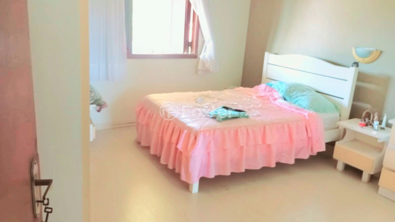 Casa à venda com 3 quartos, 240m² - Foto 11