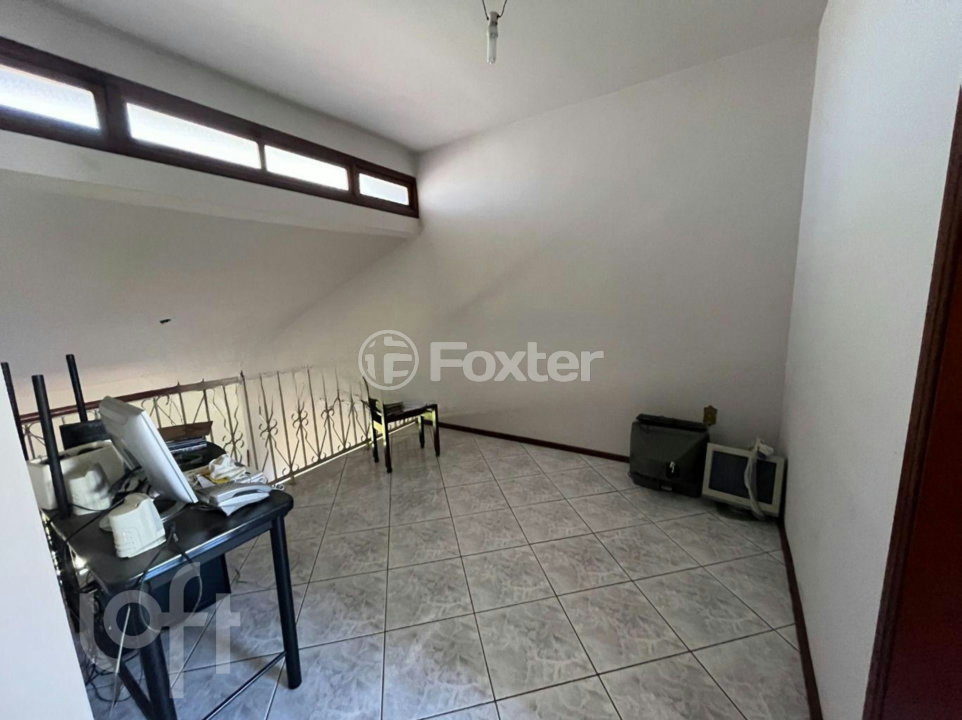Casa à venda com 4 quartos, 165m² - Foto 27