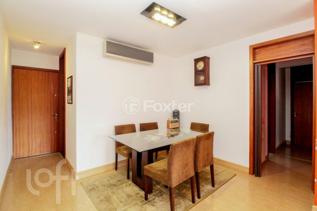 Apartamento à venda com 3 quartos, 73m² - Foto 2
