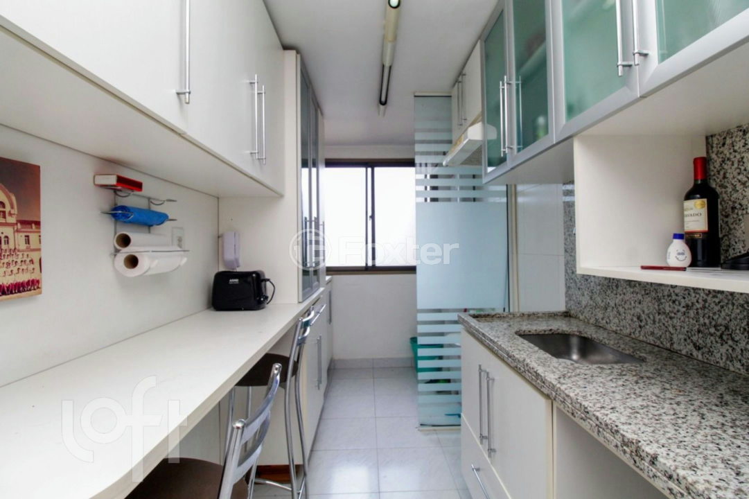 Apartamento à venda com 3 quartos, 73m² - Foto 18