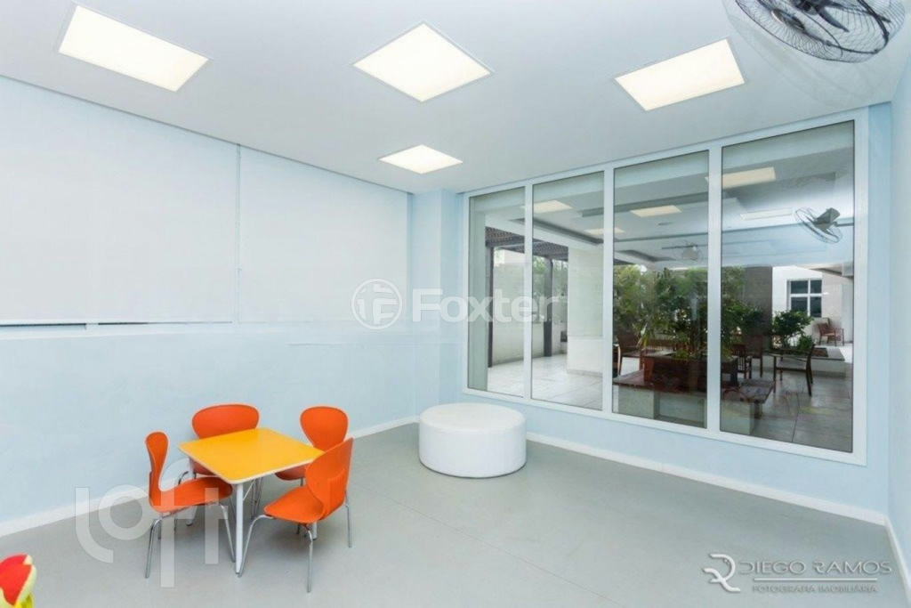 Apartamento à venda com 2 quartos, 55m² - Foto 26