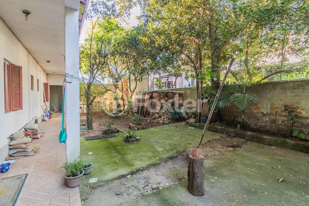 Casa à venda com 3 quartos, 250m² - Foto 33