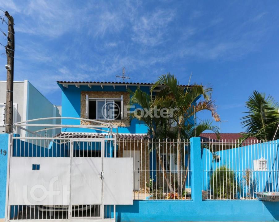 Casa à venda com 3 quartos, 167m² - Foto 1