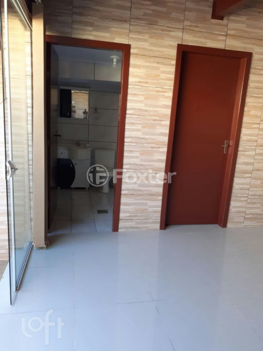 Casa à venda com 2 quartos, 59m² - Foto 2