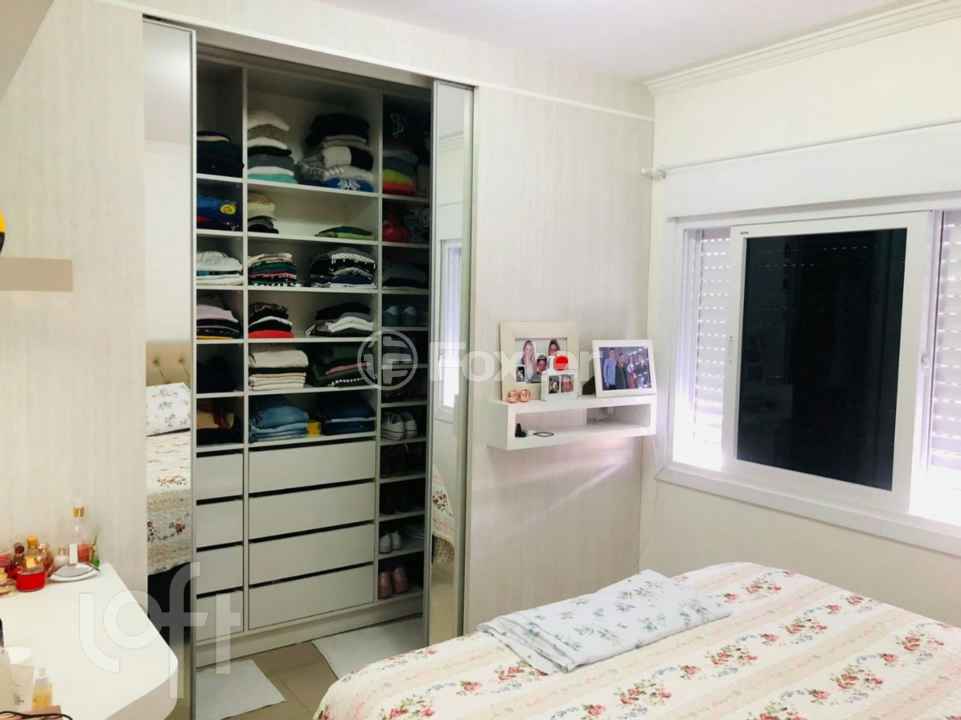 Apartamento à venda com 2 quartos, 68m² - Foto 5