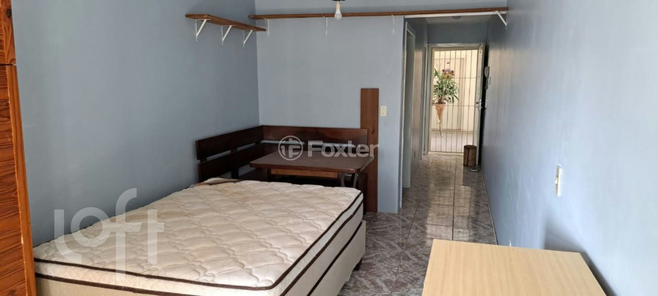 Apartamento à venda com 1 quarto, 32m² - Foto 2