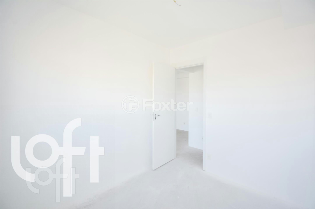 Apartamento à venda com 2 quartos, 70m² - Foto 2