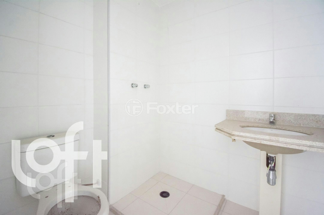 Apartamento à venda com 2 quartos, 70m² - Foto 33