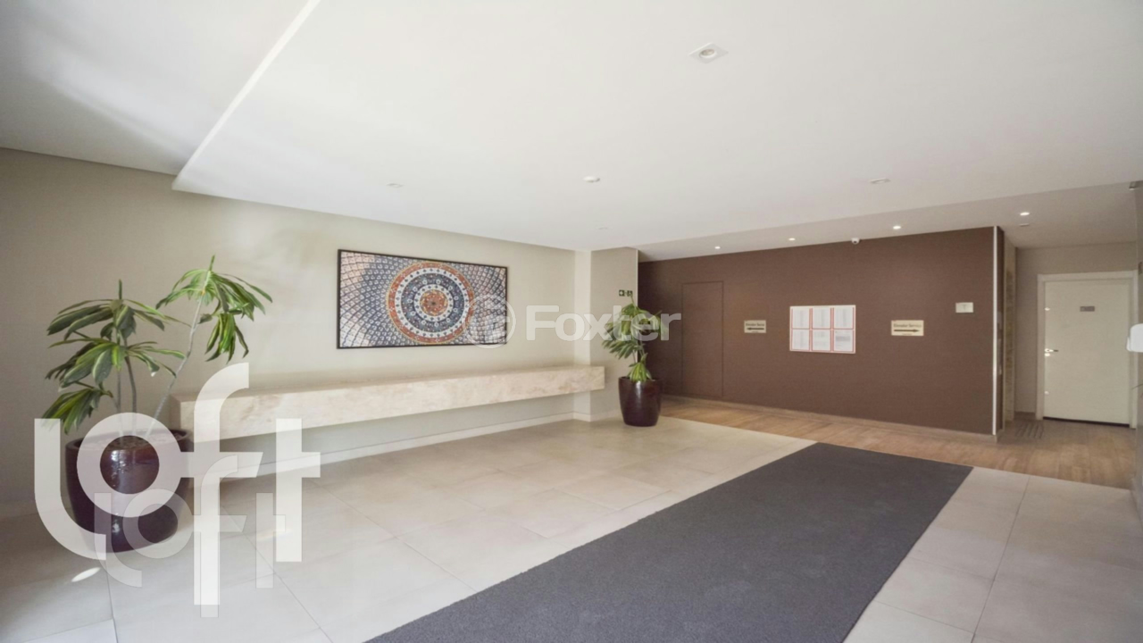 Apartamento à venda com 2 quartos, 70m² - Foto 25
