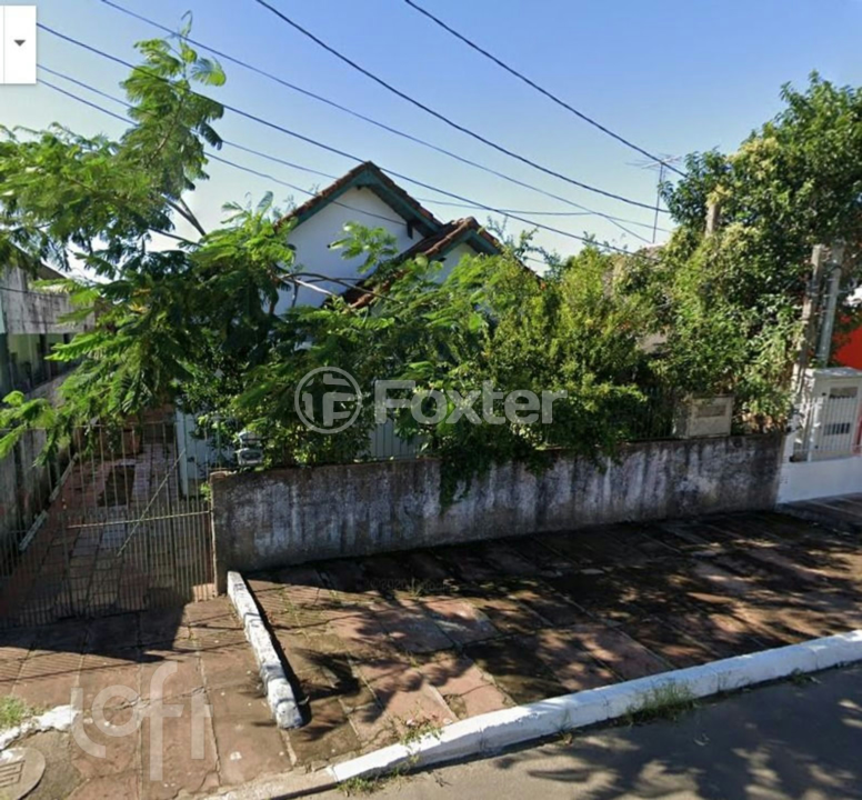 Casa à venda com 3 quartos, 197m² - Foto 1