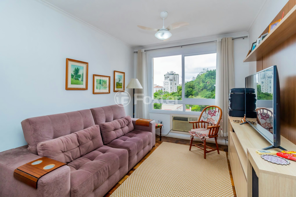 Apartamento à venda com 3 quartos, 98m² - Foto 1