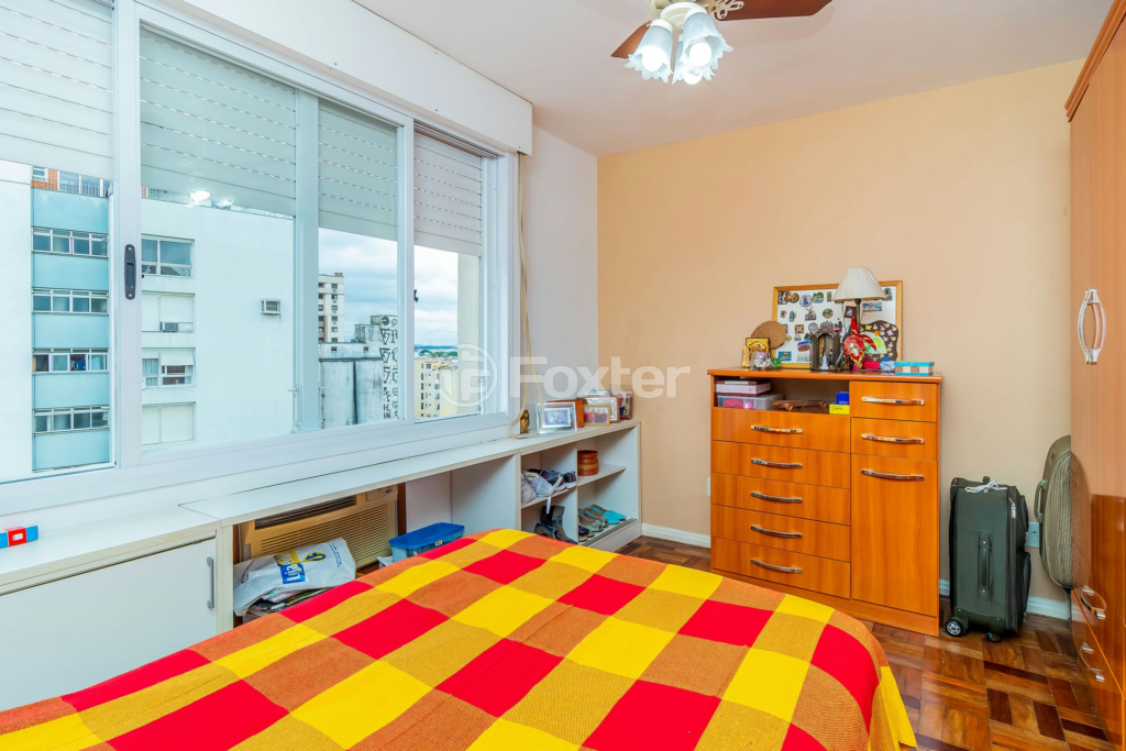 Apartamento à venda com 3 quartos, 98m² - Foto 11