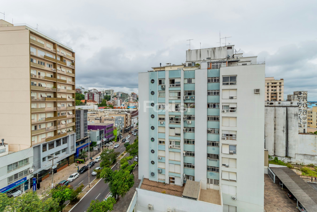 Apartamento à venda com 3 quartos, 98m² - Foto 12