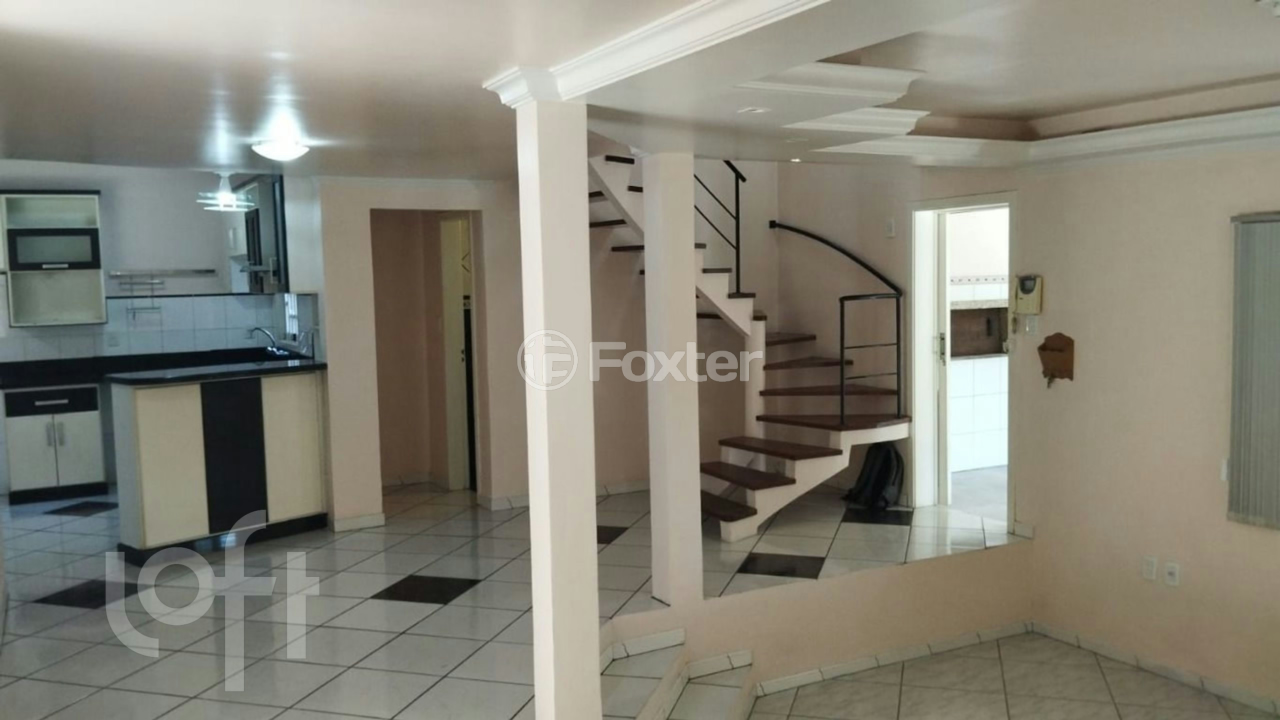 Casa à venda com 3 quartos, 151m² - Foto 7
