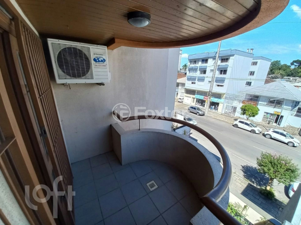 Apartamento à venda com 3 quartos, 95m² - Foto 17