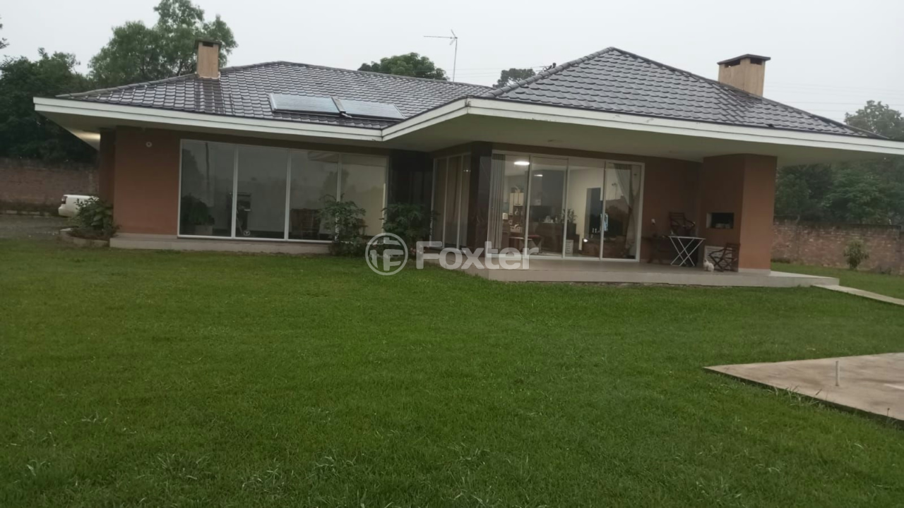 Casa à venda com 4 quartos, 281m² - Foto 5