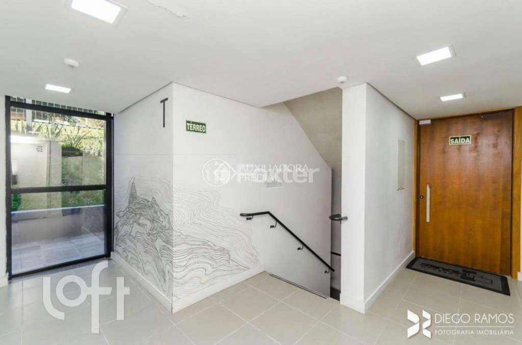Apartamento à venda com 2 quartos, 87m² - Foto 3