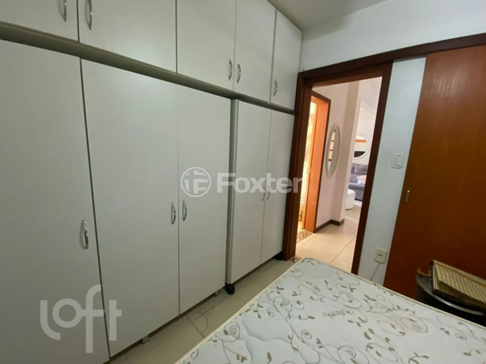 Casa à venda com 4 quartos, 164m² - Foto 19