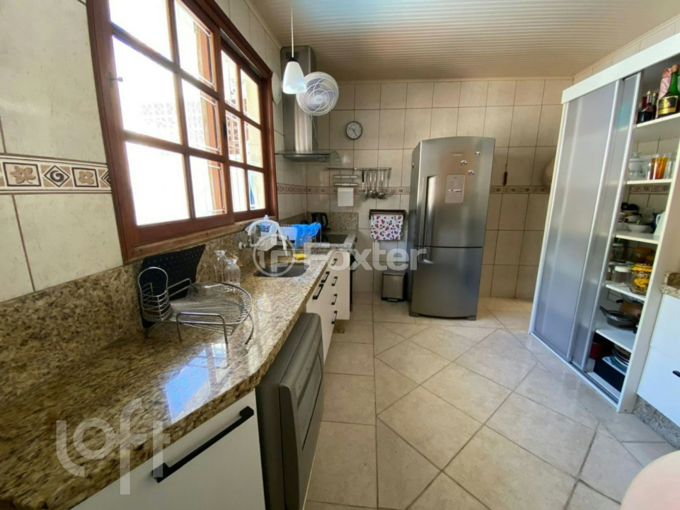 Casa à venda com 4 quartos, 164m² - Foto 11