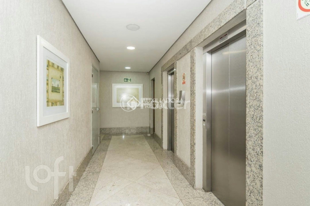 Apartamento à venda com 3 quartos, 103m² - Foto 31