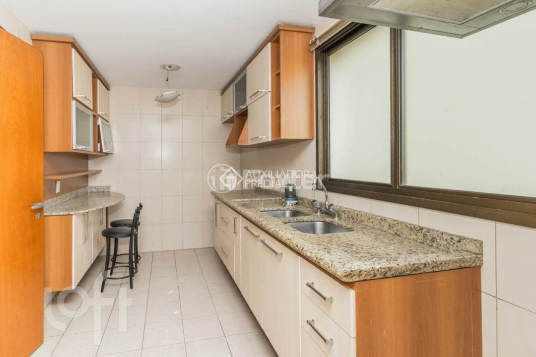 Apartamento à venda com 3 quartos, 103m² - Foto 8
