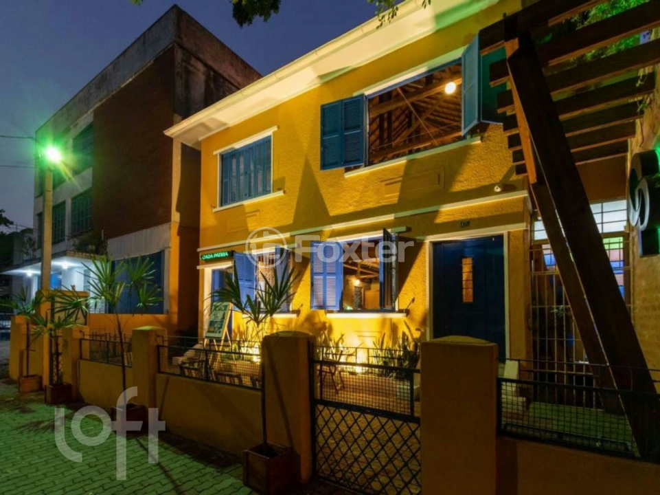 Casa à venda com 1 quarto, 300m² - Foto 7