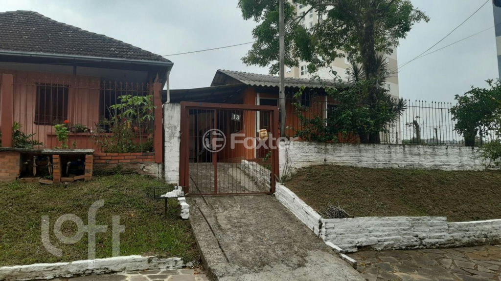 Casa à venda com 5 quartos, 117m² - Foto 1