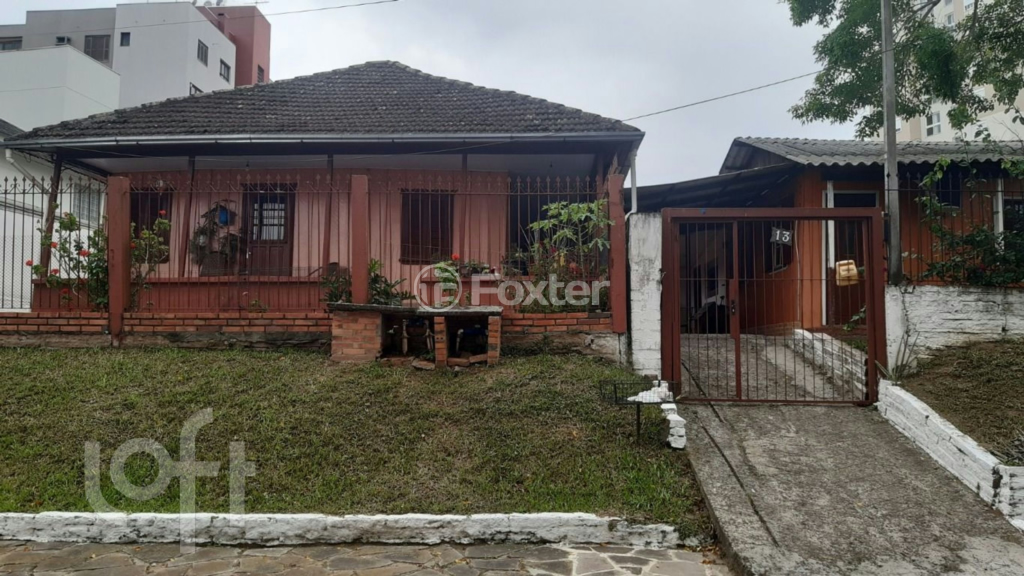 Casa à venda com 5 quartos, 117m² - Foto 6