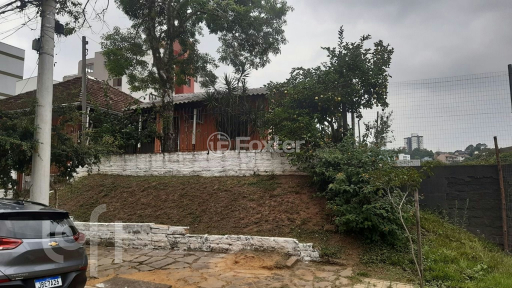 Casa à venda com 5 quartos, 117m² - Foto 4