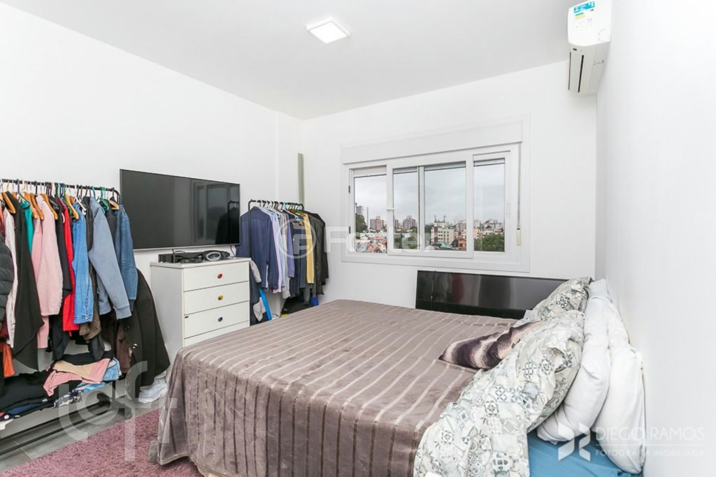 Apartamento à venda com 2 quartos, 75m² - Foto 13