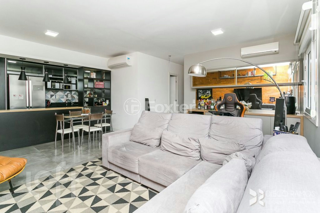 Apartamento à venda com 2 quartos, 75m² - Foto 4