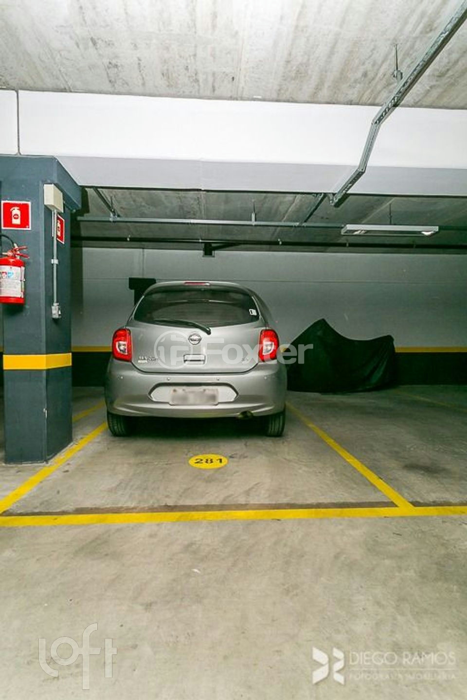 Apartamento à venda com 2 quartos, 75m² - Foto 24