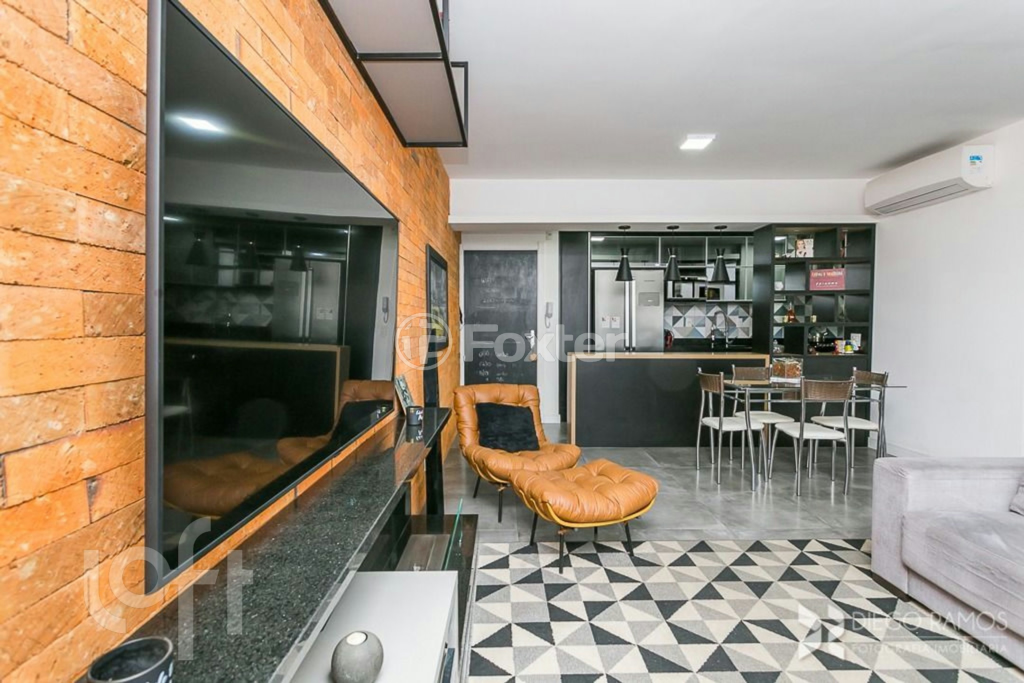 Apartamento à venda com 2 quartos, 75m² - Foto 59