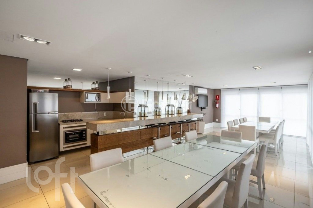 Apartamento à venda com 2 quartos, 75m² - Foto 38