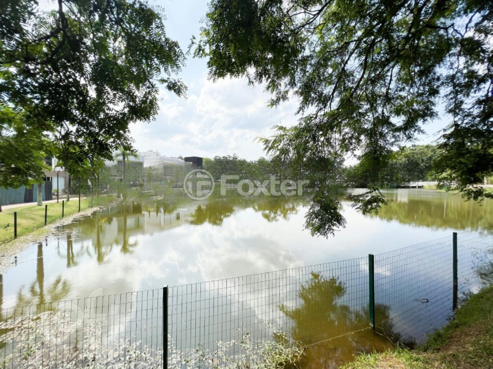 Casa de Condomínio à venda com 3 quartos, 239m² - Foto 48