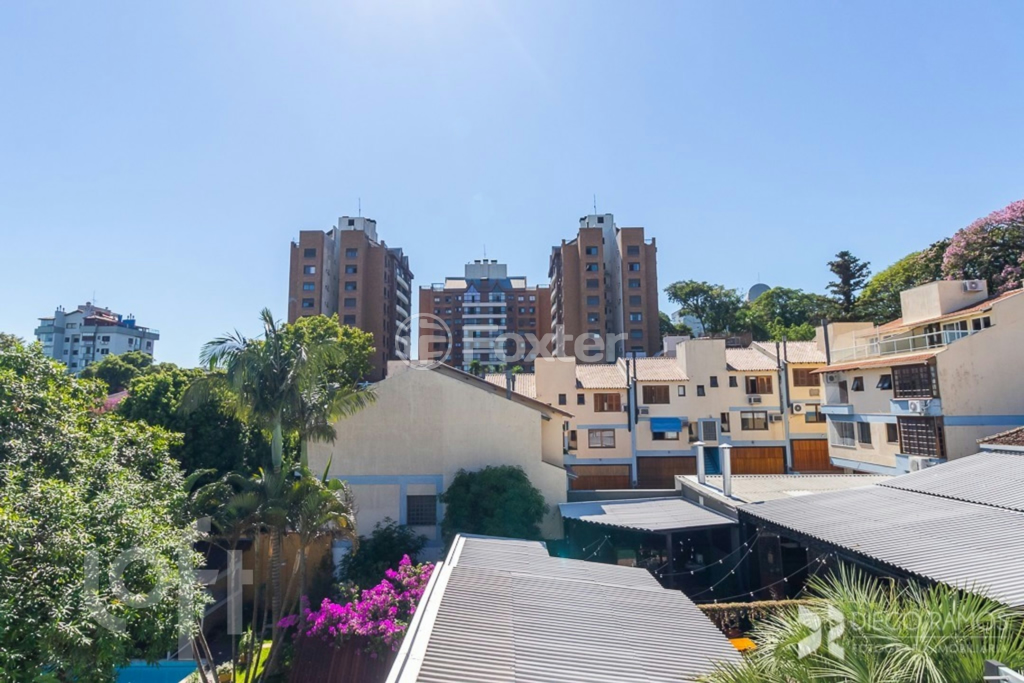 Casa de Condomínio à venda com 4 quartos, 239m² - Foto 39